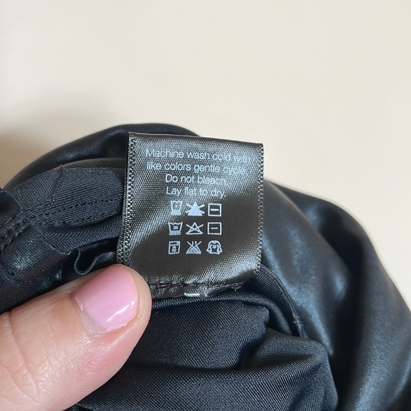 Norma Kamali Black Spat Metallic Shimmer Leggings - Picture 6 of 6